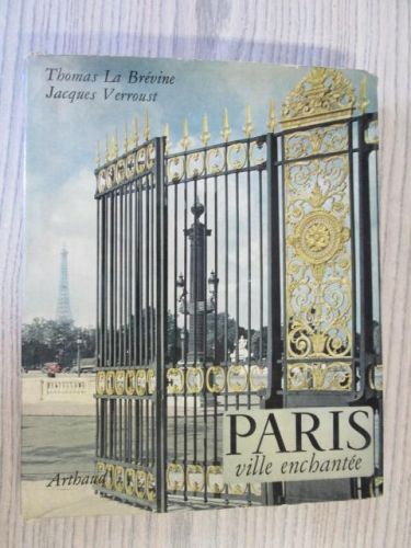 Portada del libro de PARIS VILLE ENCHANTÉE