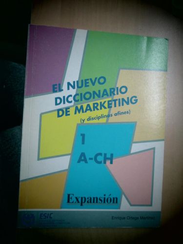 Portada del libro de EL NUEVO DICCIONARIO DE MARKETING (y disciplinas afines) 1 A-CH (6 tomos)
