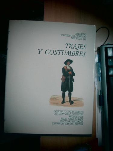 Portada del libro de TRAJES Y COSTUMBRES
