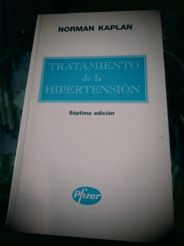 Portada del libro de TRATAMIENTO DE LA HIPERTENSIÓN