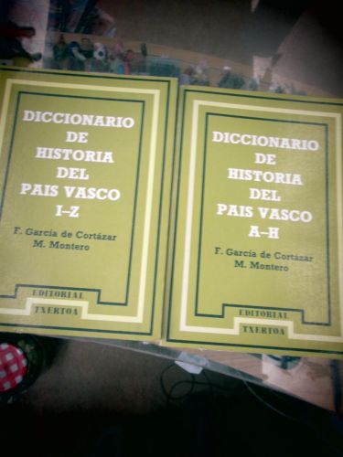 Portada del libro de DICCIONARIO DE HISTORIA DEL PAÍS VASCO (2 VOLÚMENES)