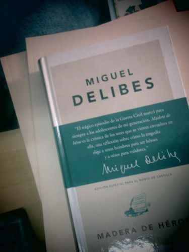 Portada del libro de MADERA DE HÉROE