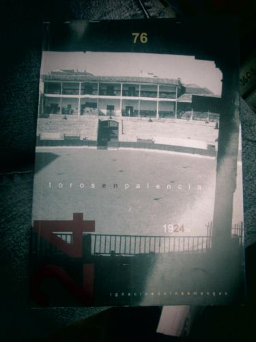 Portada del libro de TOROS EN PALENCIA