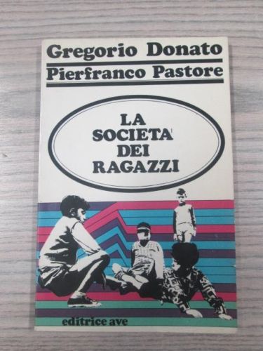 Portada del libro de LA SOCIETA' DEI RAGAZZI