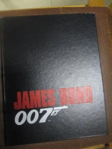 Portada del libro de JAMES BOND 007