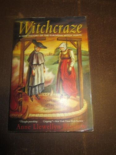 Portada del libro de WITCHCRAZE, A new story of the european witch hunts