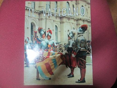 Portada del libro de IL VATICANO