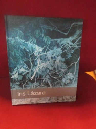 Portada del libro de IRIS LÁZARO
