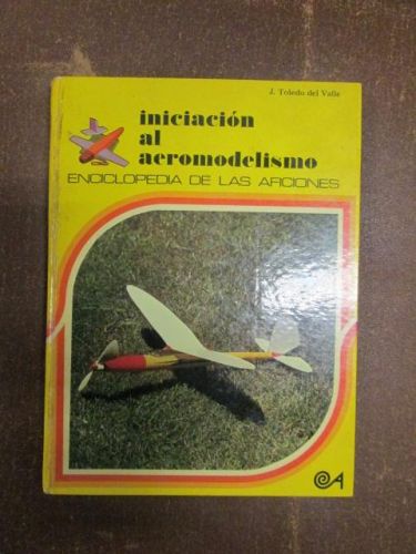 Portada del libro de INICIACIÓN ALAEROMODELISMO