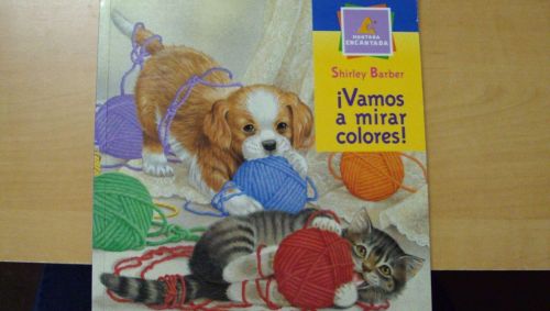 Portada del libro de VAMOS A MIRAR COLORES