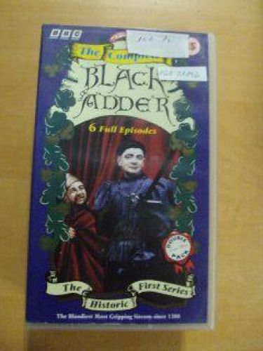 Portada del libro de BLACK-ADDER (2 VHS) 6 full episodes