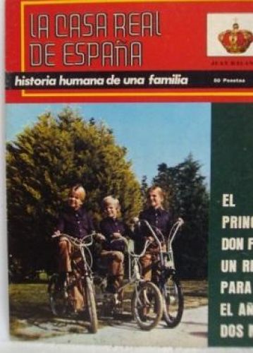 Portada del libro de LA CASA REAL DE ESPAÑA. Historia humana de una familia. El Príncipe Felipe, un rey para el año dos mil....