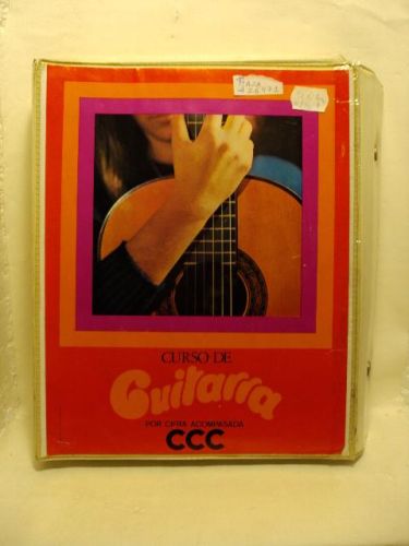 Portada del libro de CURSO DE GUITARRA, por cifra acompasada CCC