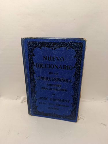 Portada del libro de NUEVO DICCIONARIO DE LA LENGUA ESPAÑOLA. Publicado bajo la dirección de José Alemany y bolufer