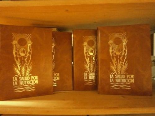 Portada del libro de LA SALUD POR LA NUTRICIÓN. NATURAMA. ENCICLOPEDIA CIENTÍFICA DE MEDICINA NATURAL.