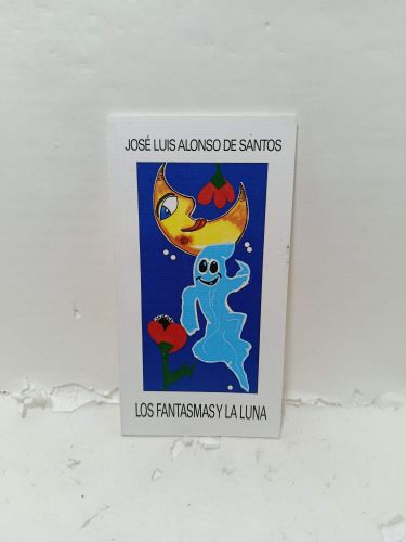 LOS FANTASMAS Y LA LUNA