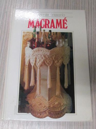 Portada del libro de MACRAMÉ. ESCUELA DE ARTESANÍA