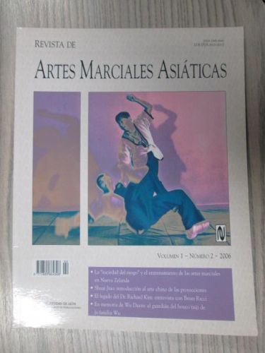 Portada del libro de ARTES MARCIALES ASIÁTICAS VOLUMEN I NÚMERO II