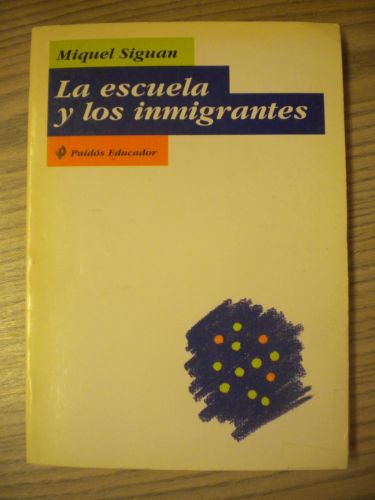 Portada del libro de LA ESCUELA Y LOS INMIGRANTES