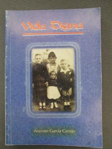 Portada del libro de VIDA DIGNA