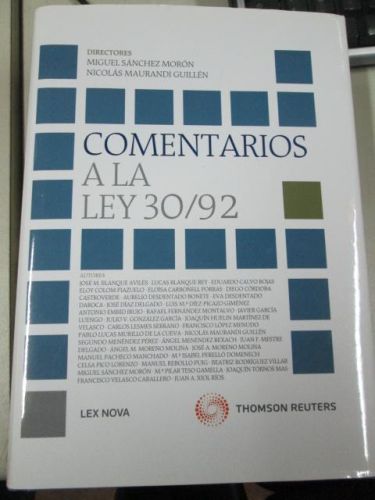 Portada del libro de COMENTARIOS A LA LEY