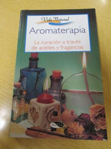Portada del libro de AROMATERAPIA