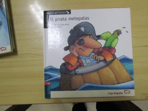 Portada del libro de UN DESASTRE DE BRUJA